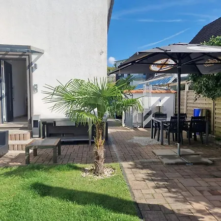 Bei Pina - Schoene Dachgeschosswohnung Nahe Duesseldorf * Solingen