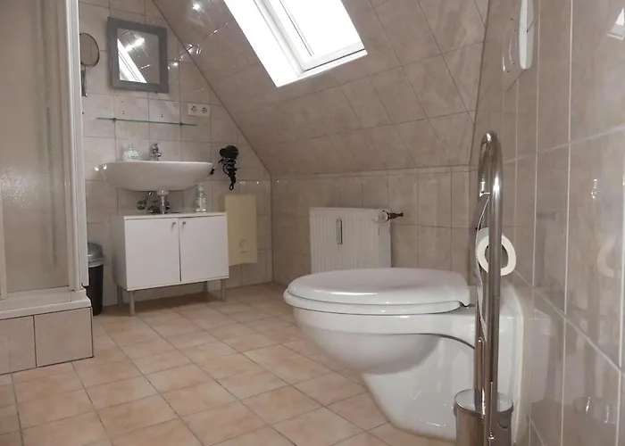 公寓 Bei Pina - Schoene Dachgeschosswohnung Nahe Duesseldorf *